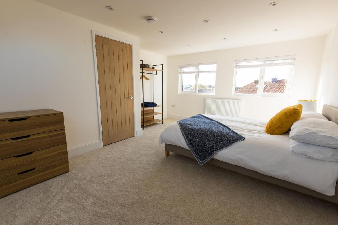 Amazing New 3 Double Bed House In Staple Hill! Apartment Bristol Luaran gambar